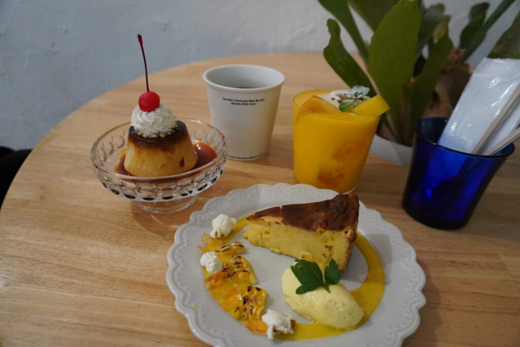 季節のカクテルがとてもおいしかった!!