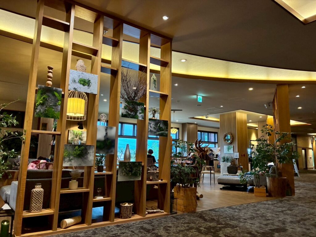 KIKIの様子。こちらもゆったりとしたロビーでした。