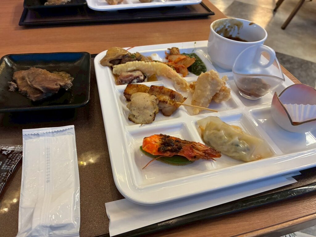 好き放題食べます③