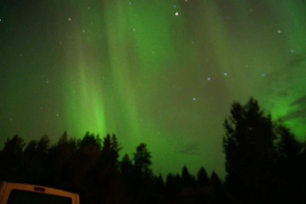 旅行中に見た最大のオーロラ。