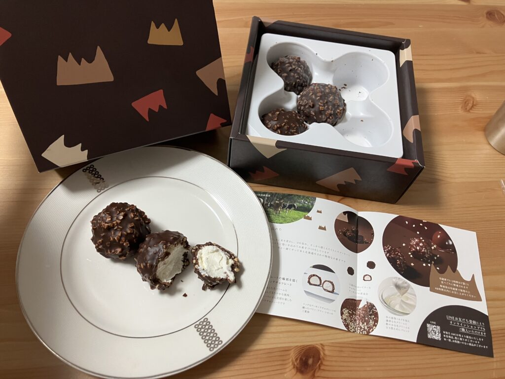 アーモンドチョコ、おいしい。