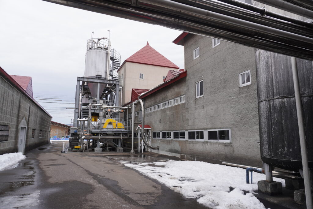 冬季は入れない醗酵棟。