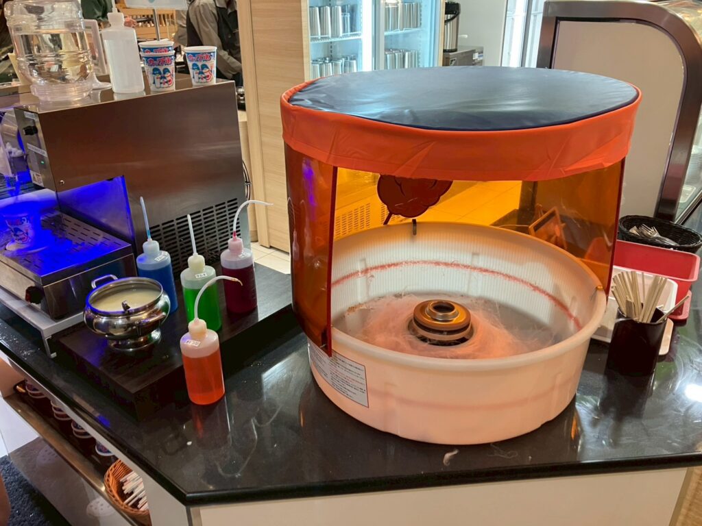 わたあめの機械。子供たちが楽しそうに作っていました☺
