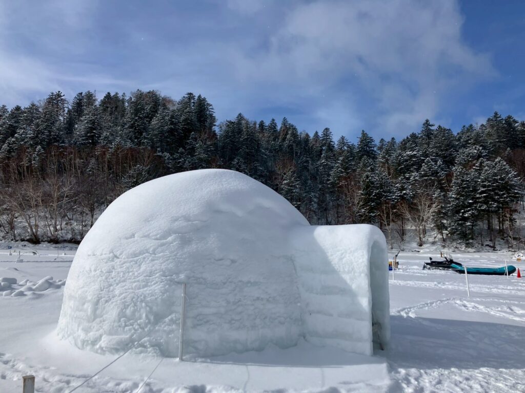 これは泊まれる場所なのかな？