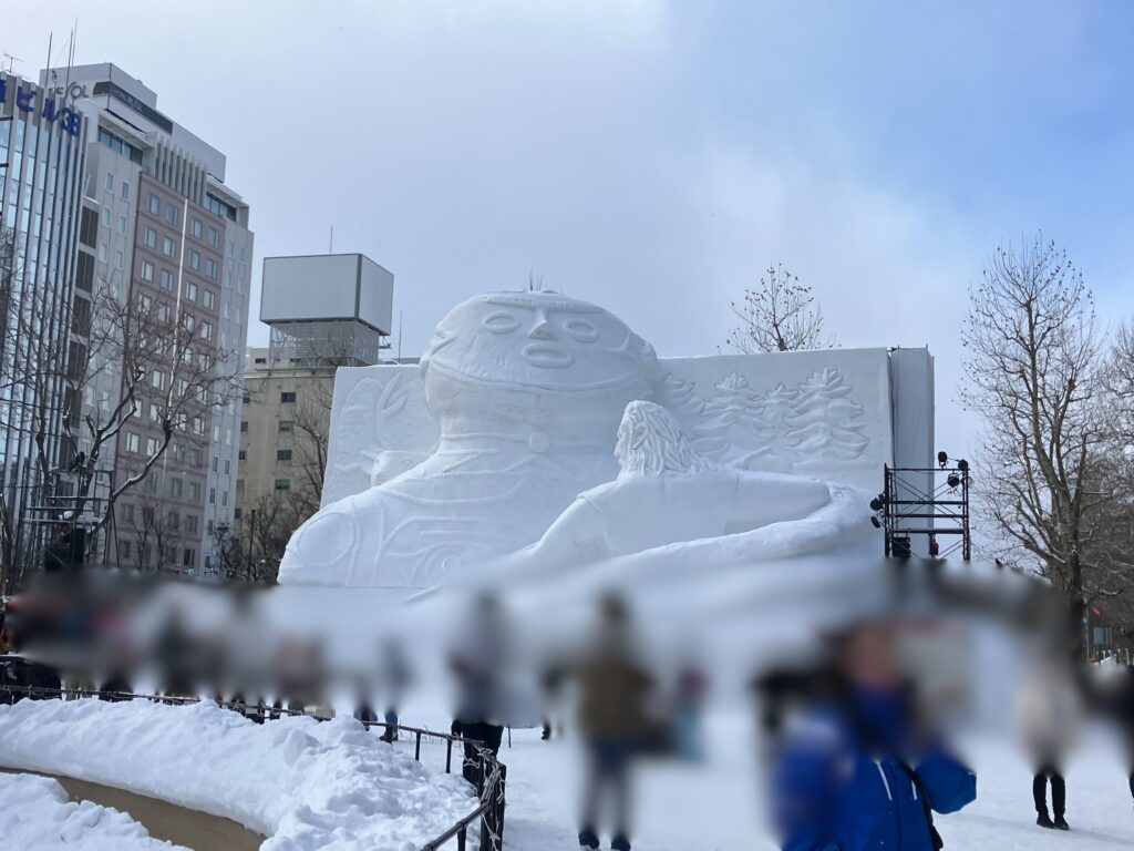 4丁目会場の大雪像。