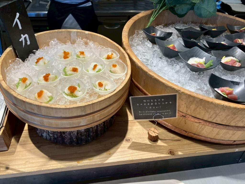 刺身も。