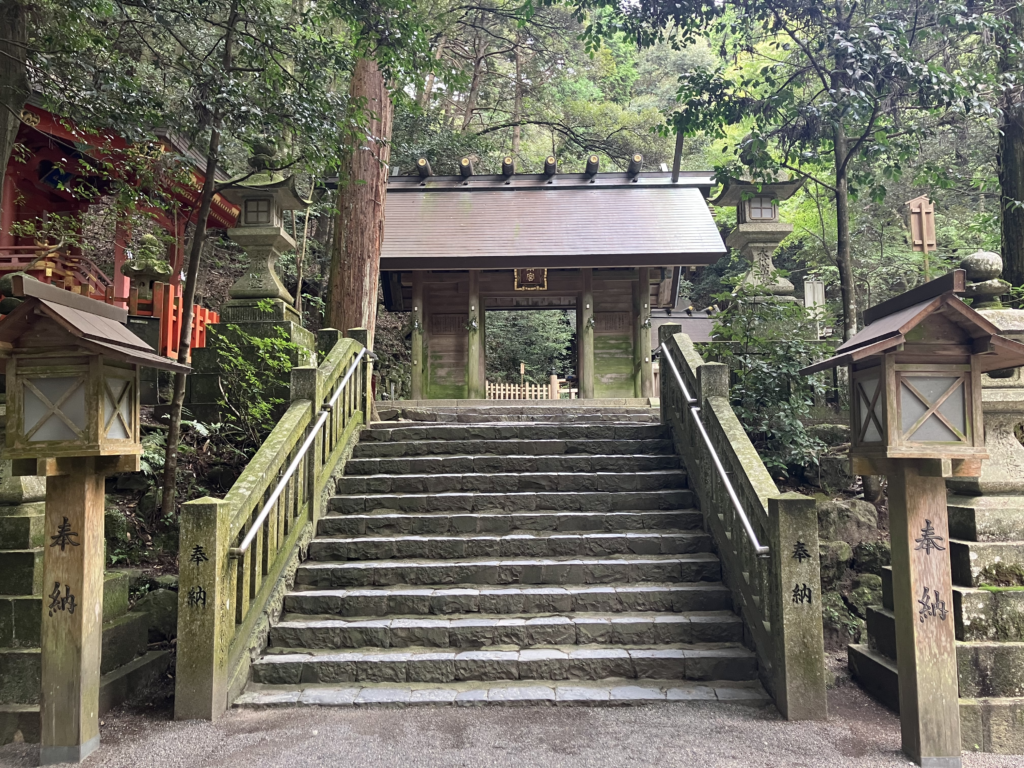 伊勢神宮と親子関係だそう。荘厳な雰囲気でした。